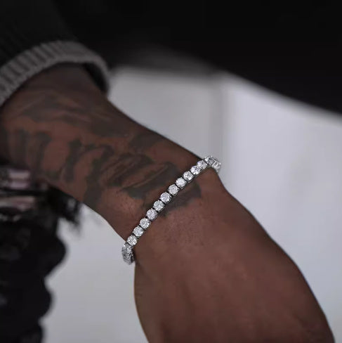 TRENDY MEN'S SILVER BRACELET