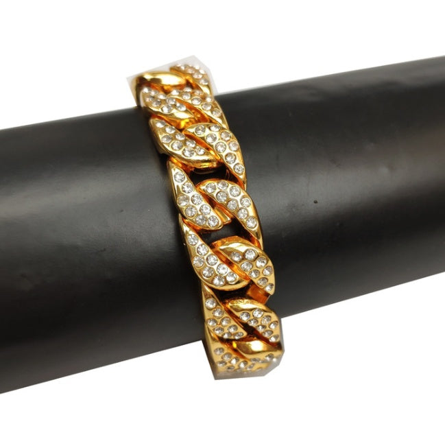LYON CITY FULL DIAMOND CUBAN LINK BRACELET FOR MEN